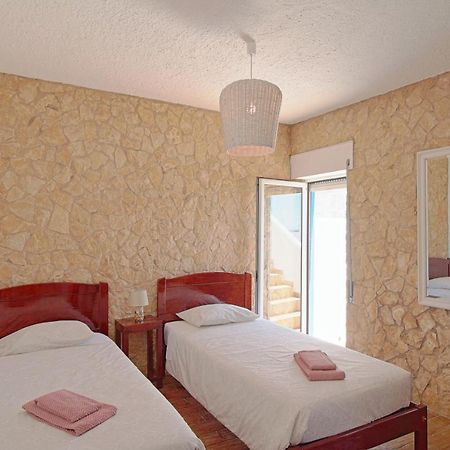 Guesthouse Peixinho Бургау Екстер'єр фото